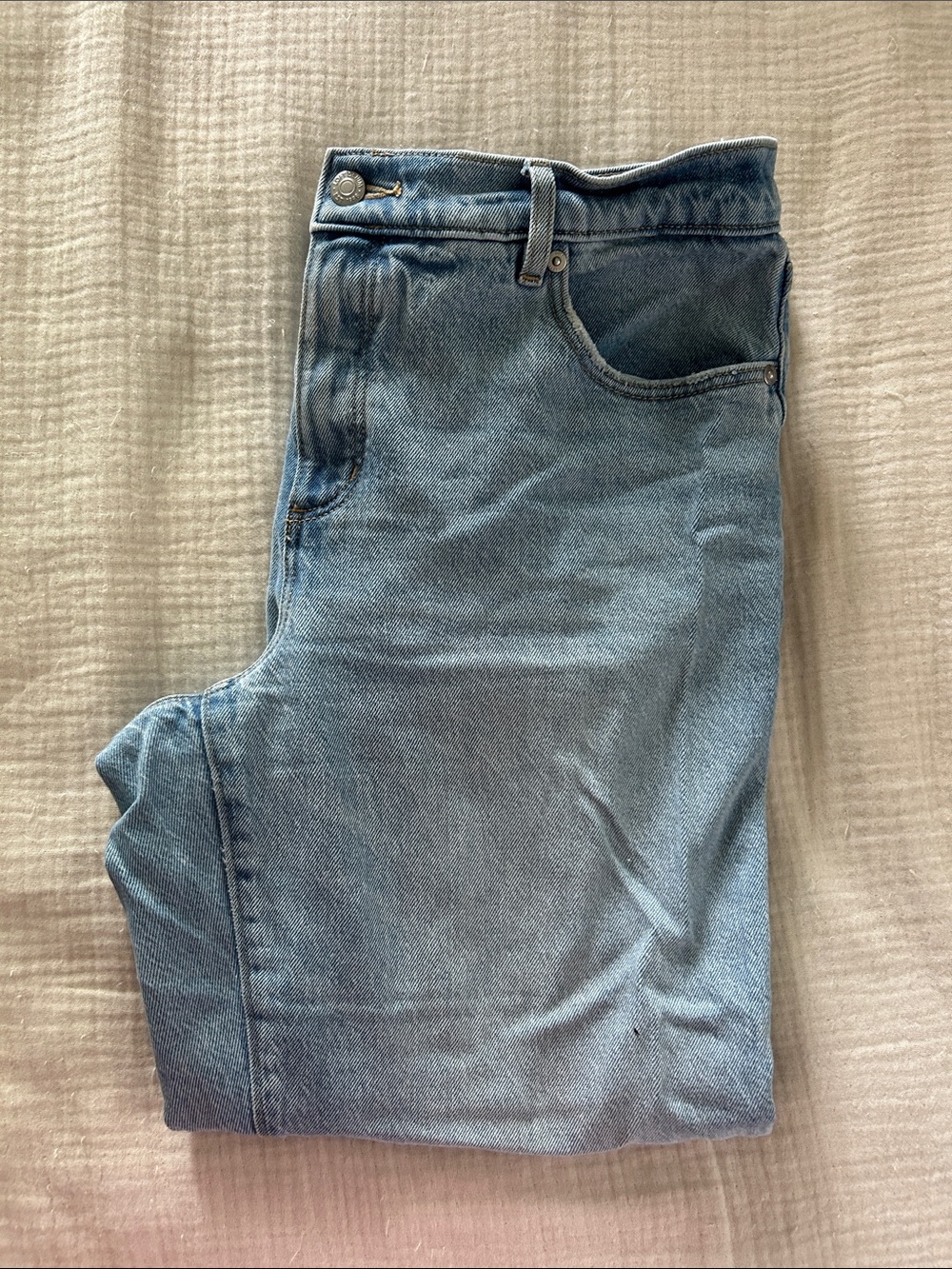 Light Blue Denim Jeans - Relaxed Fit